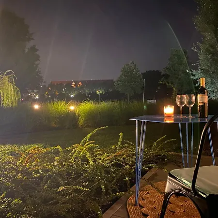 Uroczy Art Marina Z Widokiem Na Rzeke I Bezplatnym Parkingiem *