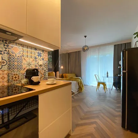 Apartment Uroczy Art Marina Z Widokiem Na Rzeke I Bezplatnym Parkingiem