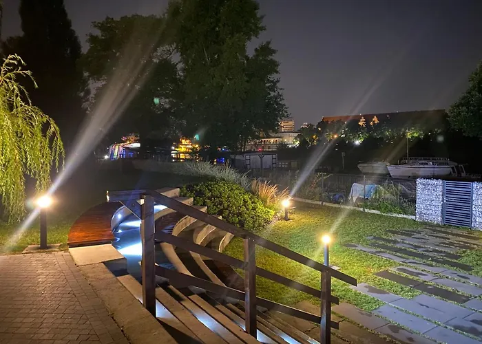 Uroczy Art Marina Z Widokiem Na Rzeke I Bezplatnym Parkingiem Apartment Wroclaw