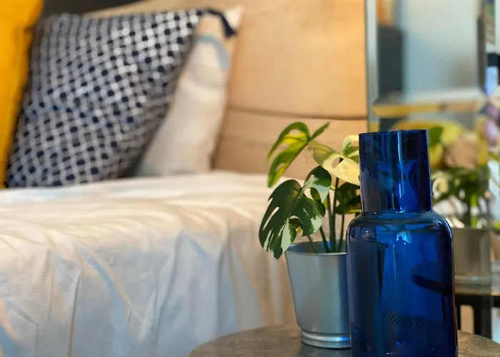 Uroczy Art Marina Z Widokiem Na Rzeke I Bezplatnym Parkingiem * Wroclaw